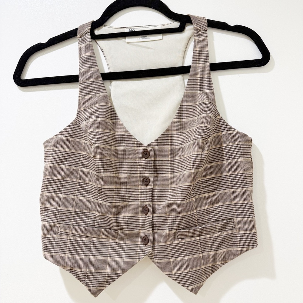 No Boundaries Brown Plaid Vest